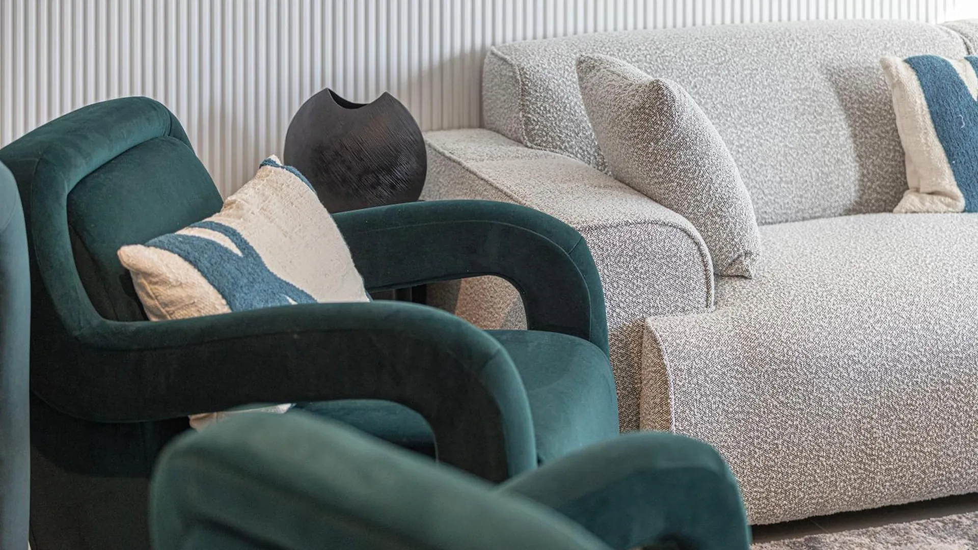 Apartment Emerald Edition By Blue Cloud Sharjah