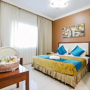 2* Hotel Crystal Plaza